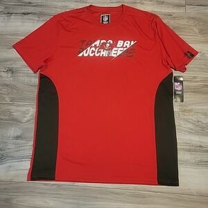 Tampa Bay T-Shirt Adult Extra Large XL Red Black NFL Football Team Apparel‎ New